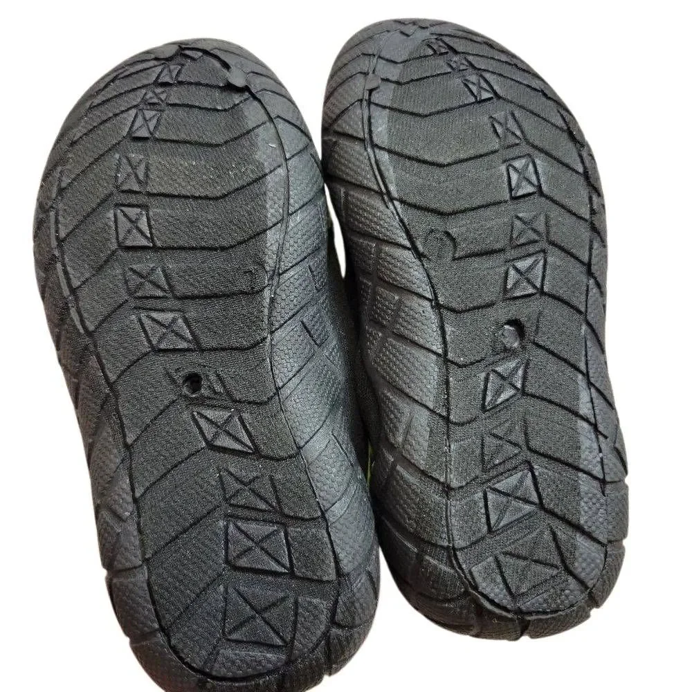 O'rageous water shoes 7